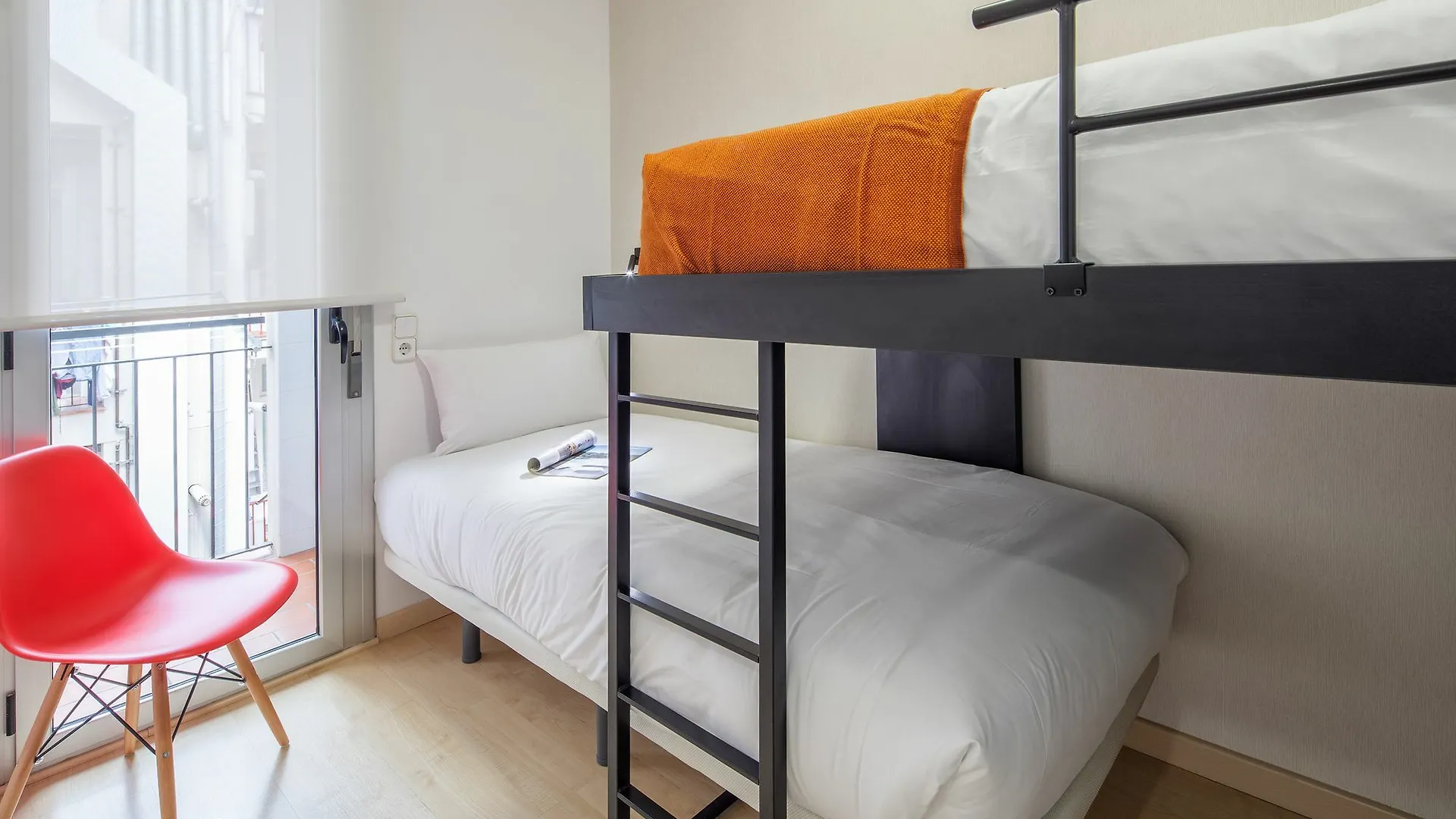 **** Hotel apartamentowy Habitat Apartments Hot Jazz Barcelona Hiszpania
